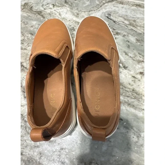 Vionic Kimmie women's slip-on sneaker in tan leather size 8.5/6.5 UK - Picture 9 of 9